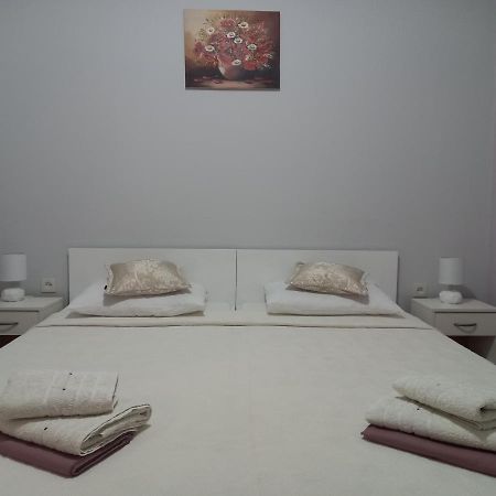 شقة Apartman Maja Kaštela المظهر الخارجي الصورة